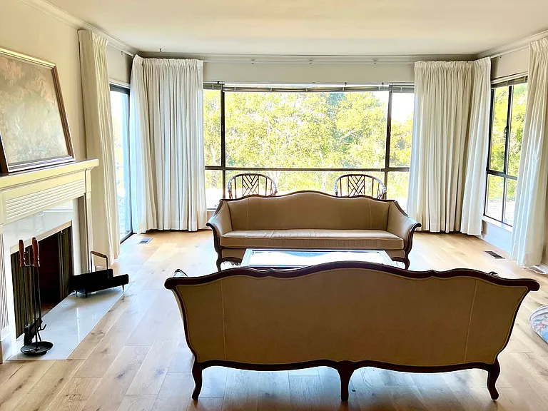 Jacaranda Cir — Photo 25