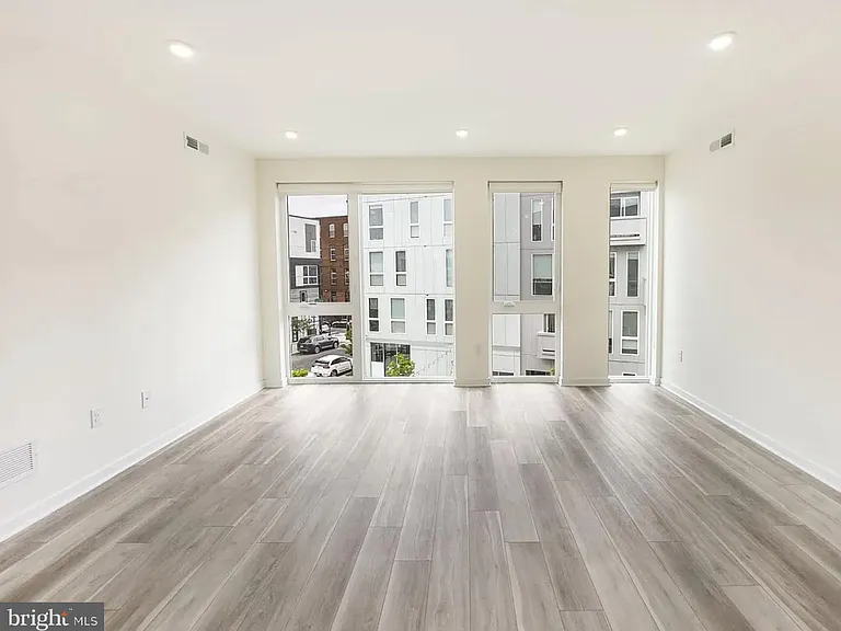 1600 Germantown Ave #1651-B — Photo 14