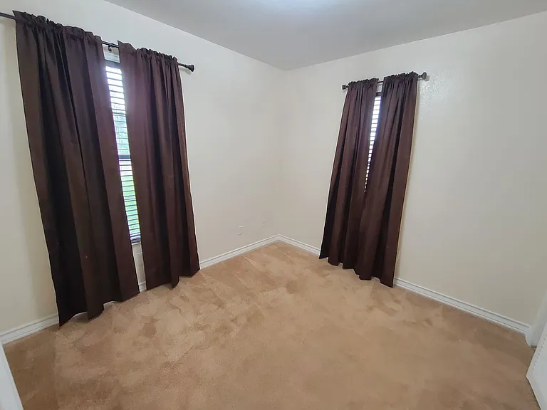 126 La Silla Dr — Photo 14
