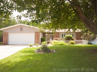 3056 Appleton Ct NE, Grand Rapids, MI