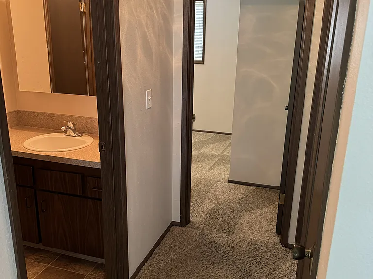 Chestnut Place Apartments — Photo 22