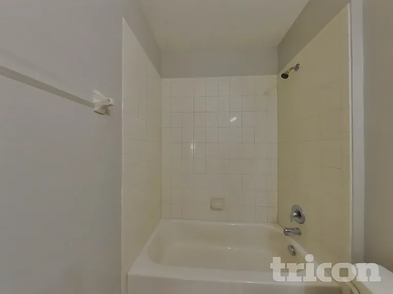 2800 Glendive Dr — Photo 12
