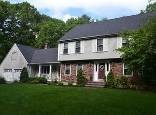 23 Longwood Ln, Walpole, MA 02081