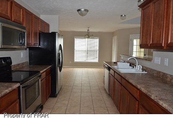 4th image of 1115 Thistle Gold Dr