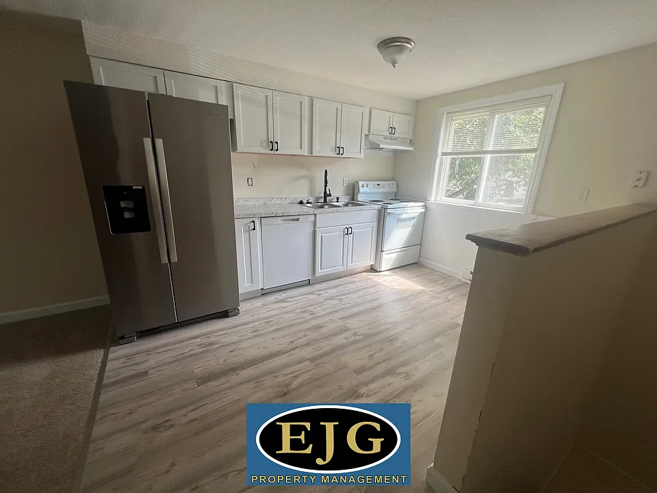 905 Mammoth Rd #6