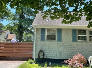 40 Larch St, Brockton, MA 02301