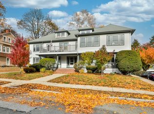 9 Avon St APT 2, Wakefield, MA 01880