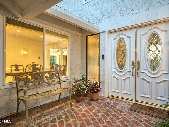 3rd image of 939 Ranch House Rd