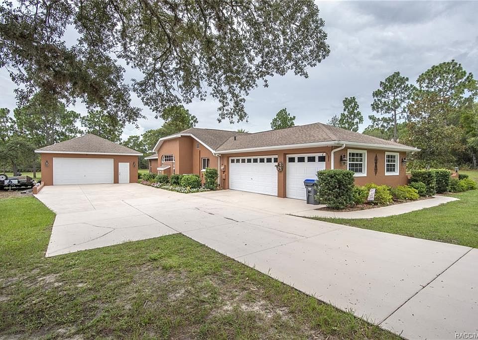 1st image of 3454 W Daffodil Dr