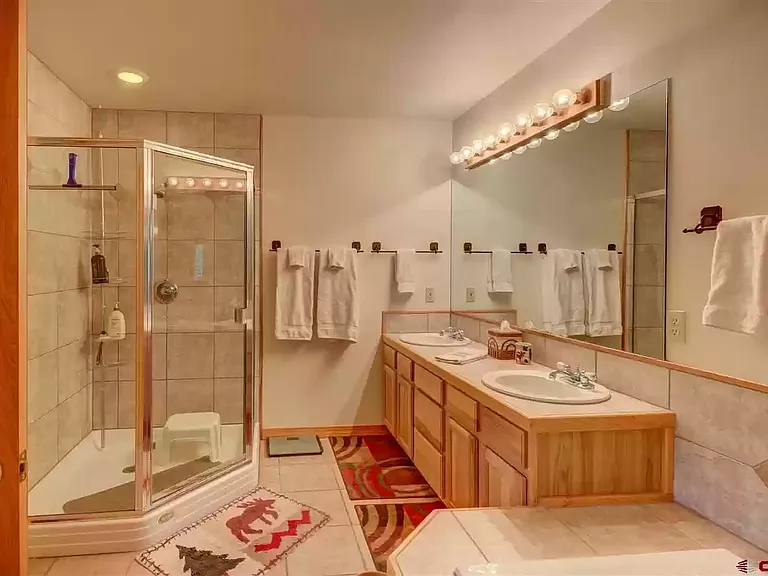 90 Caballero Dr — Photo 12