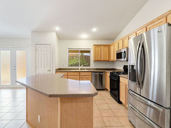 4th image of 6762 W Remuda Dr