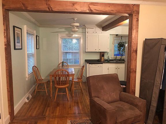 5th image of 607 S Waccamaw Ave