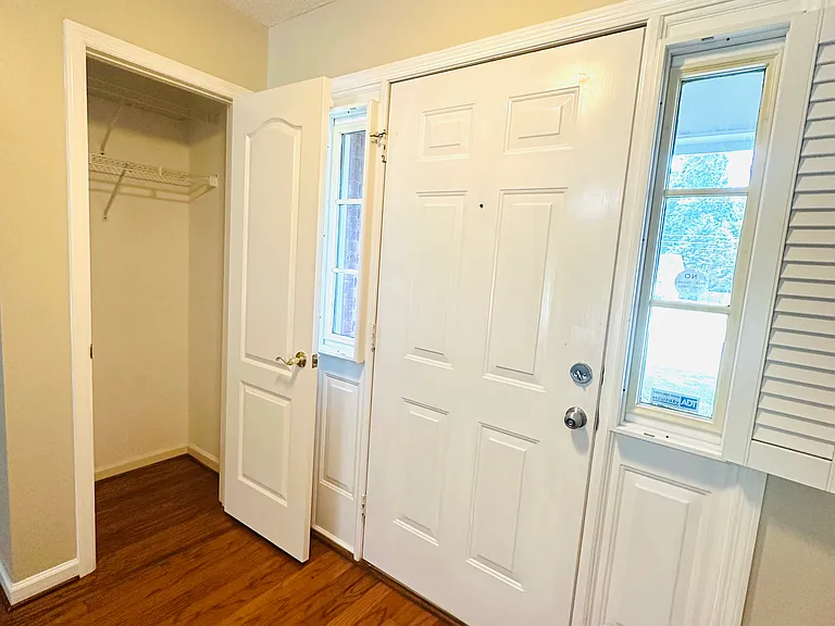 101 Foxwatch Cir — Photo 40