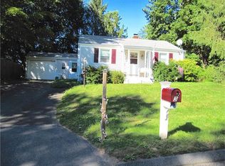3 Jensen Pl, Middletown, CT 06457