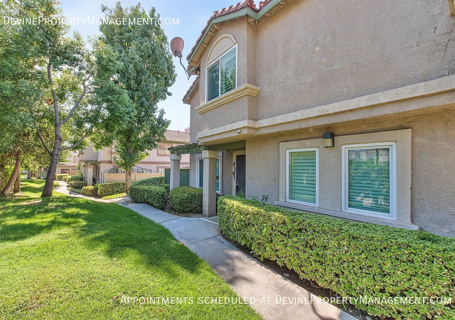 3 bed, 1339 sqft, $2,695 — Photo 2
