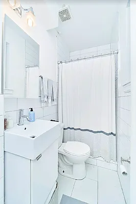 Rented by Living New York | media 17