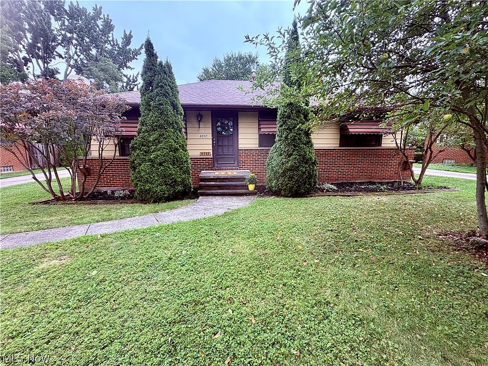 1st image of 6597 Mackenzie Rd