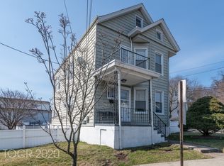 97 Struyk Ave, Prospect Park, NJ 07508