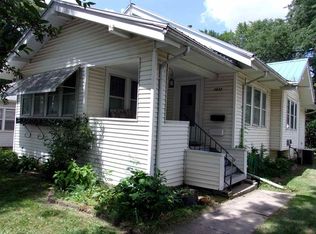 2032 W 3rd St, Waterloo, IA 50701