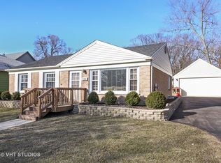 720 Hammerschmidt Ave, Lombard, IL 60148