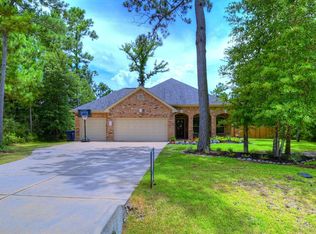 17807 Country Flds, Magnolia, TX 77355