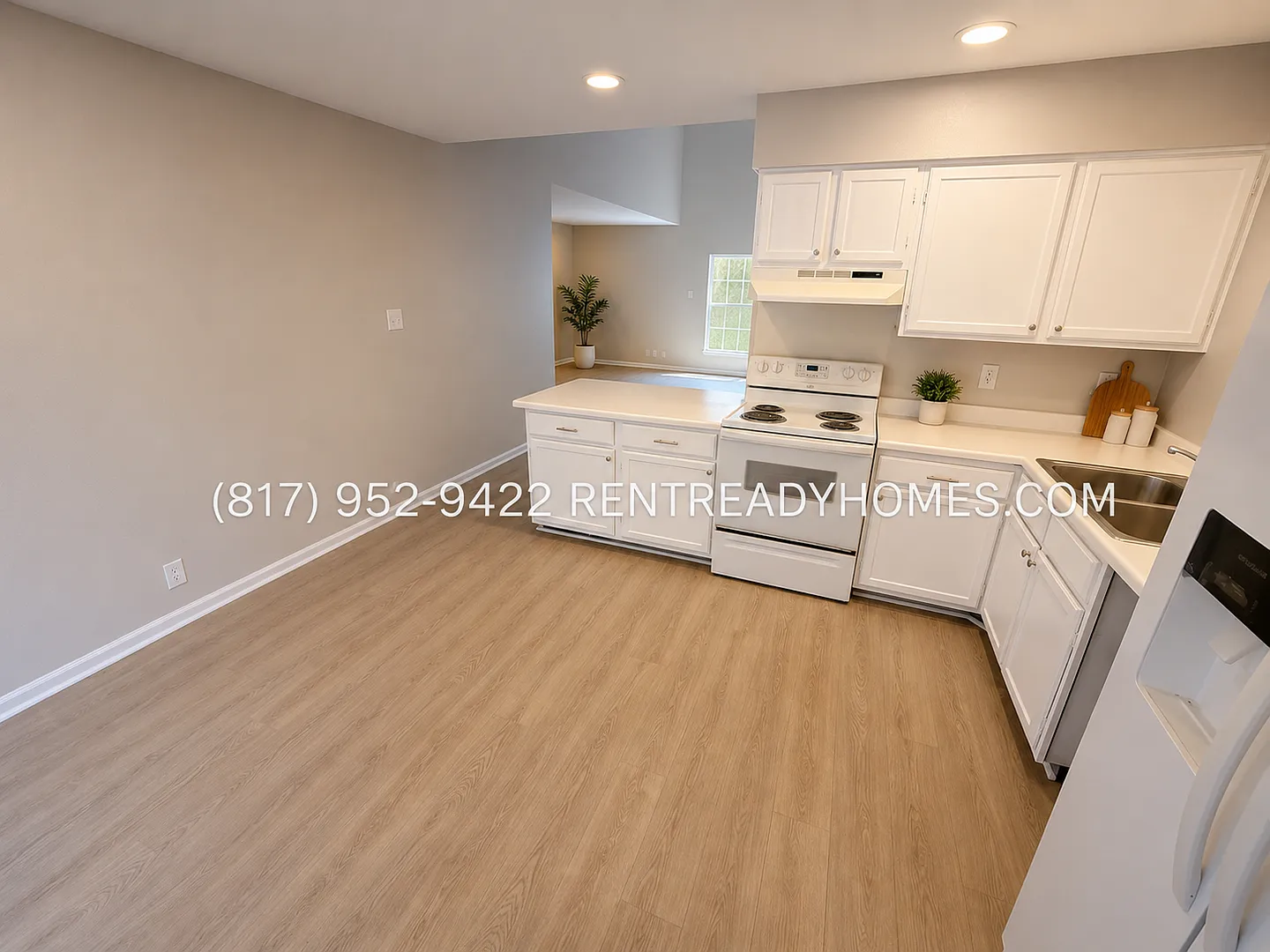 9731 Spruce Ridge Dr - 3 Bedroom Home With Covered Patio In San Antonio — Photo 3
