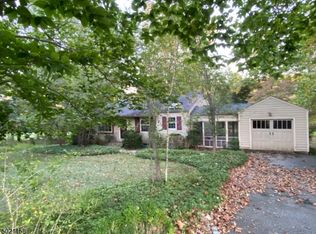 19 E Main St, Brookside, NJ 07926