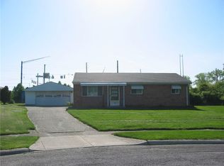 5 Wally Ct, Beech Grove, IN 46107