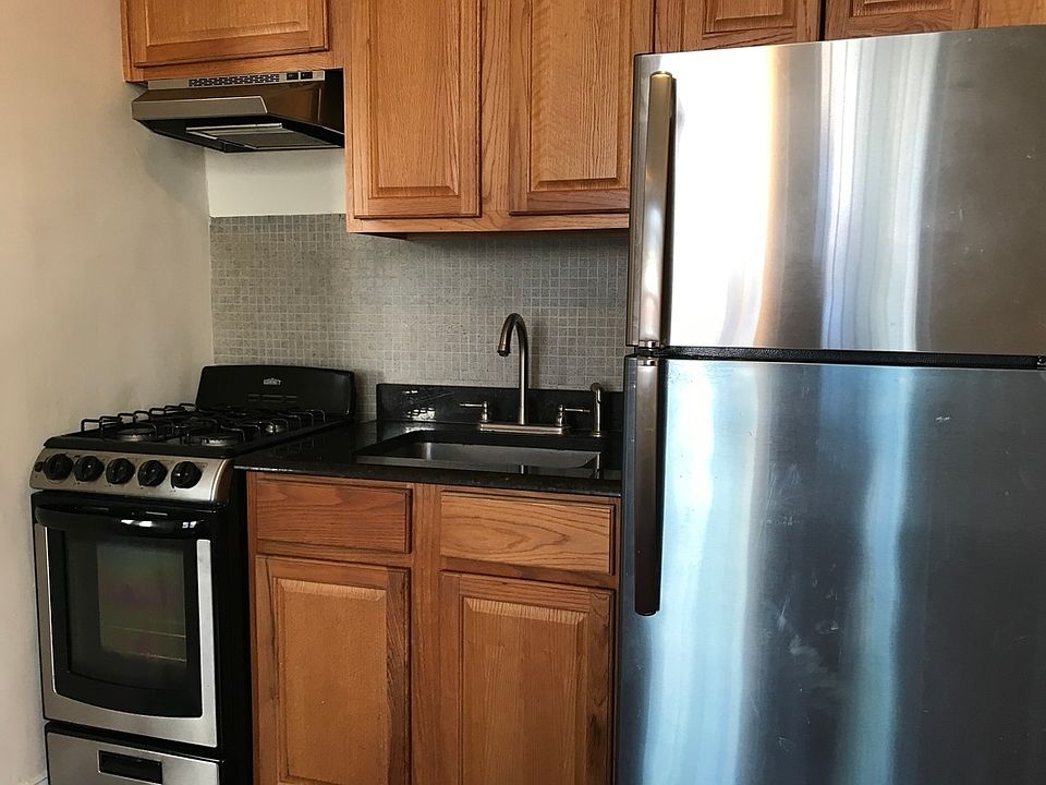 1st image of 568 Pacific St #1L
