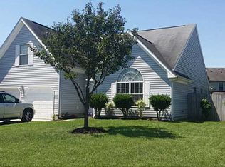203 Clay Pipe Ln, Hampton, VA 23666