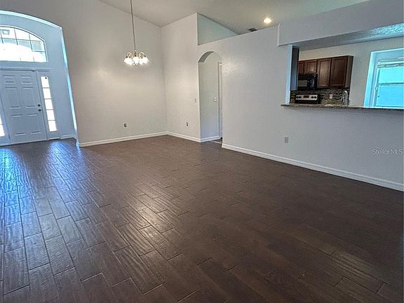 5th image of 2468 Brewerton Ln