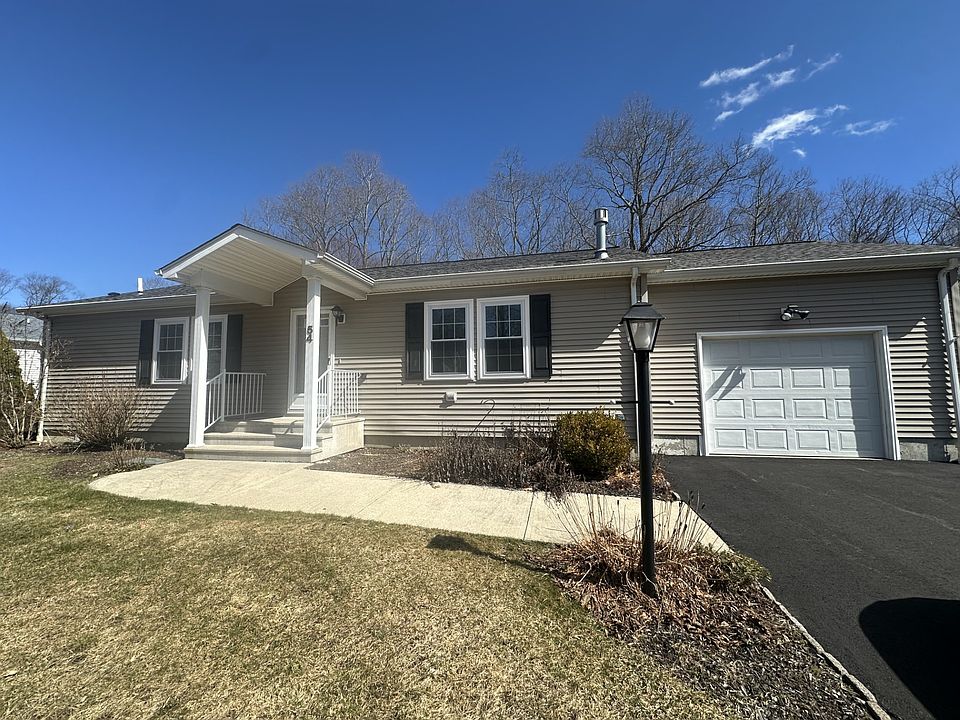 1st image of 54 Indian Hill Rd #129