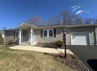 Hillcrest, Uncasville, CT 06382
