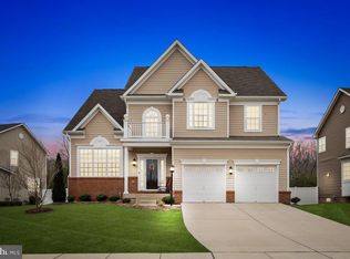 11073 McIntosh Ct, Waldorf, MD 20602