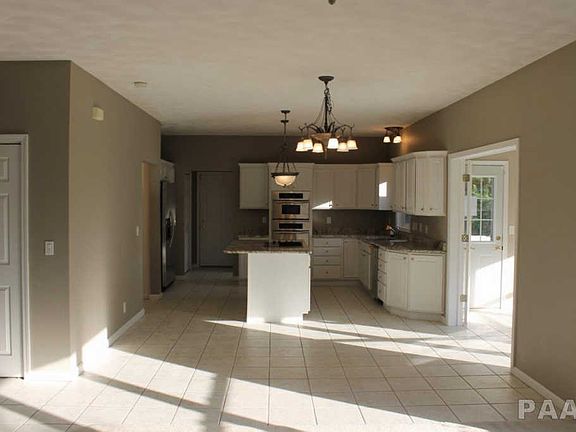 5th image of 10409 N Trails Edge Dr