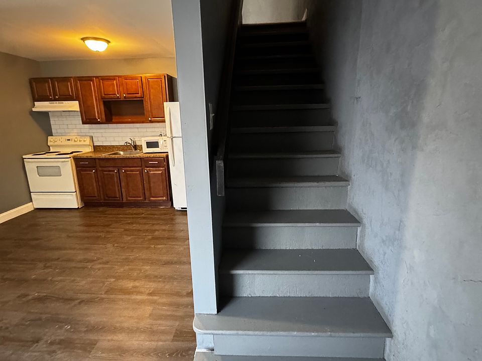 1st image of 833 E Chelten Ave #4