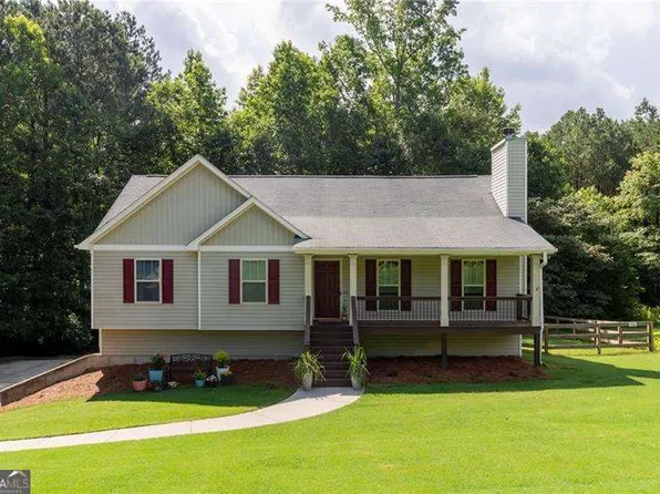 19 Autumn Pl NE, White, GA 30184