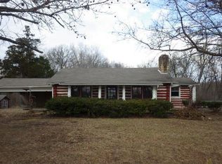 8801 Berry Rd, Bonne Terre, MO 63628