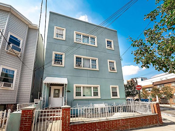 2nd image of 3219 Pleasant Ave
