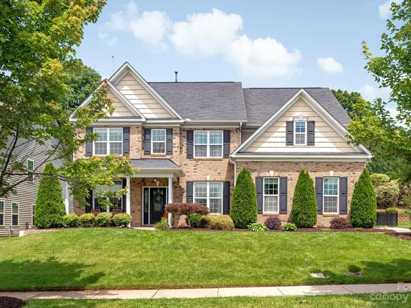 605 Harrison Dr NW, Concord, NC 28027