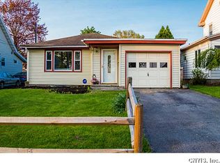 502 Berwick Rd S, Syracuse, NY 13208