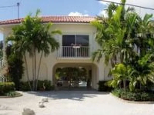 901 W 63rd St, Marathon, FL 33050