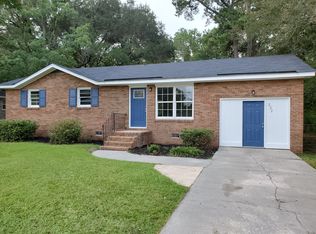 222 Owens Dr, Summerville, SC 29485