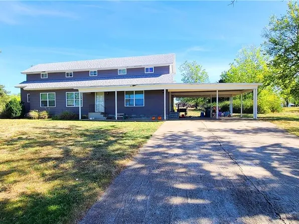 1107 227th St, Fort Scott, KS 66701