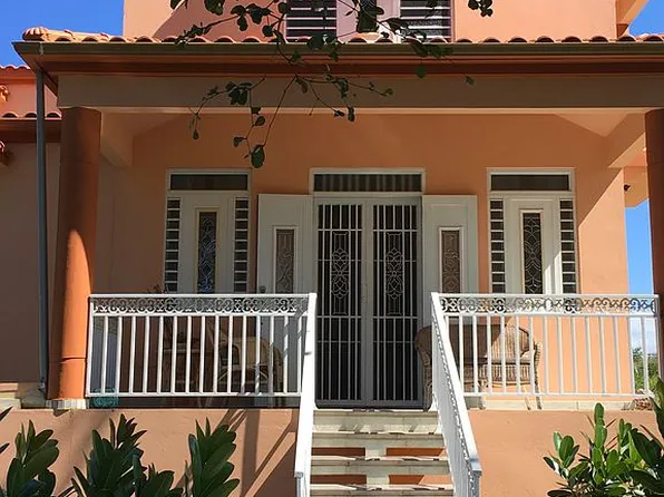 1106 Calle Los Quiles, Isabela, PR 00662