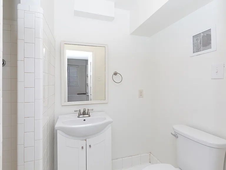 5839 Wedgewood Dr — Photo 20