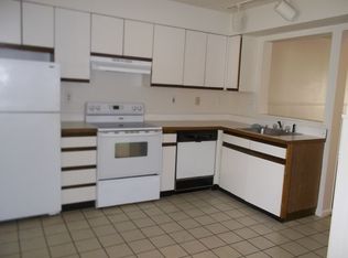 1424 Thomaston Ave UNIT 12, Waterbury, CT 06704