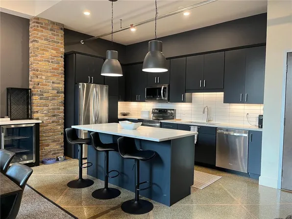 350 Saint Peter St Unit 808, Saint Paul, MN 55102