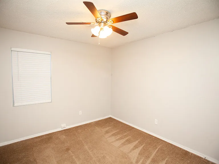 61 Pin Oak Loop — Photo 10