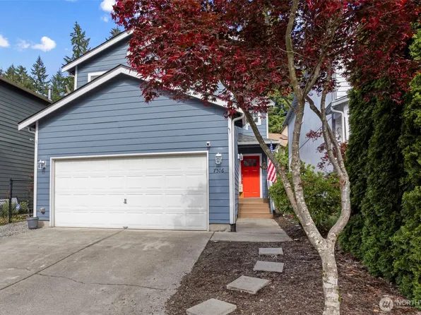 7516 Arcade Place NW, Bremerton, WA 98311